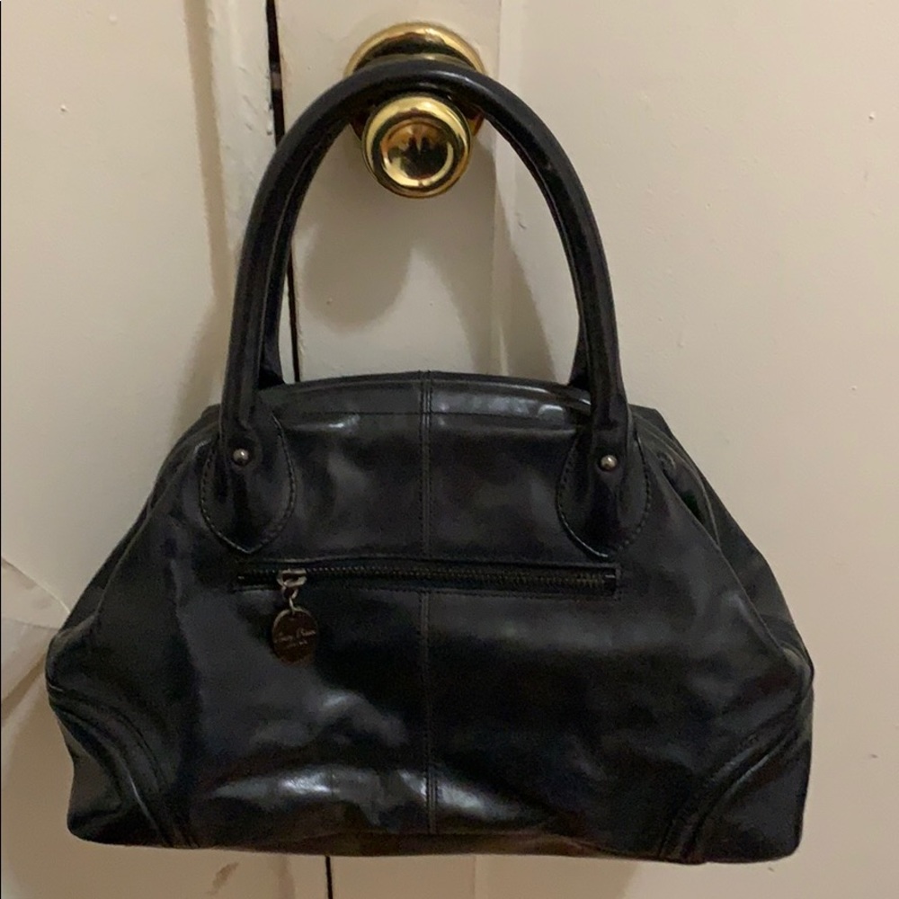 Tracy Reece Handbag w Fuchsia Floral Print Inside - Picture 2 of 4